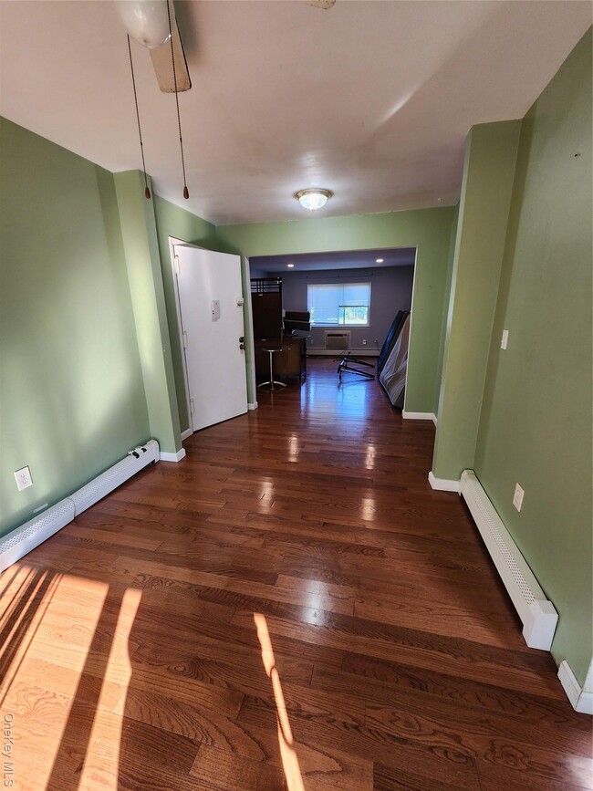 Building Photo - 25 Tanager Rd