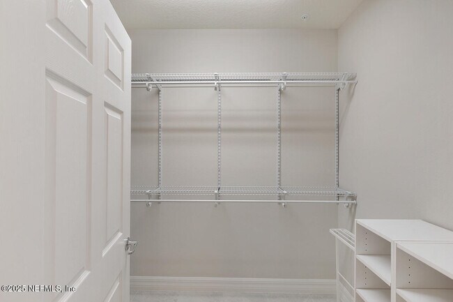 Building Photo - 443 Orchard Pass Ave