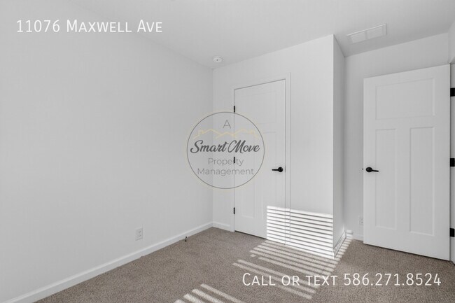 Building Photo - 11076 Maxwell Ave