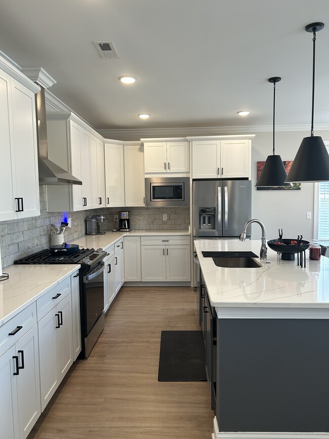 Building Photo - 1390 Cobbler Ct