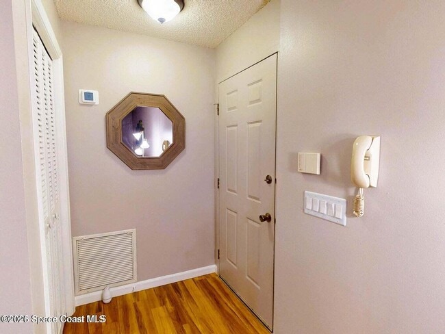 Building Photo - 9012 Brighton Ct