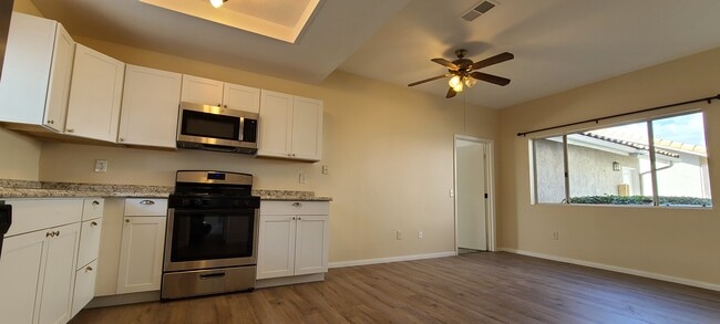 garage to ktchn - 1388 Palomar Pl