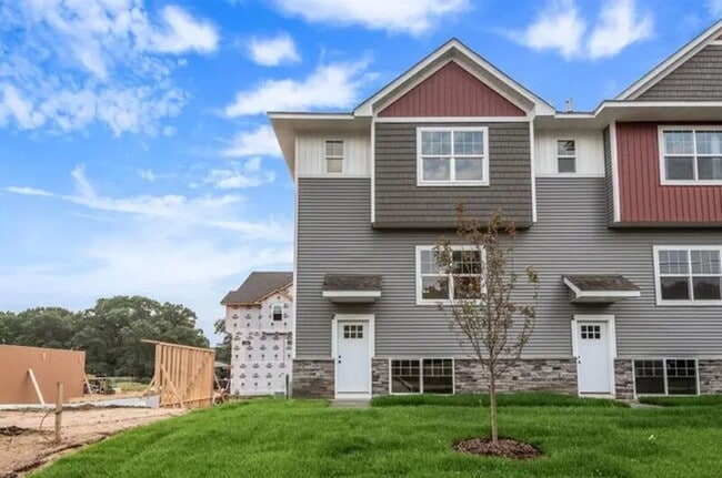 Building Photo - 10280 3rd St NE