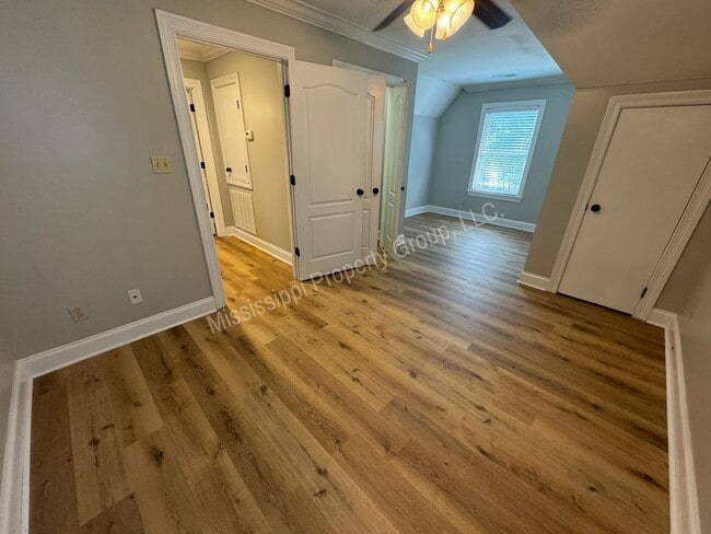 Building Photo - 3BR/3BA For Rent