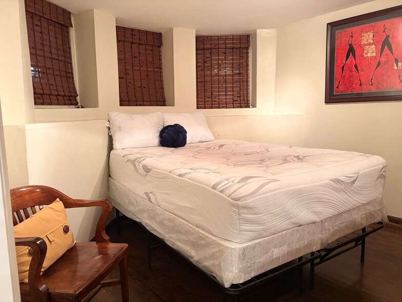 Building Photo - 1450 Union St