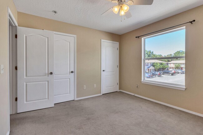 Building Photo - 1840 Shay-Lin Ct