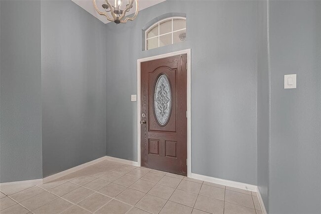 Building Photo - 9631 Highland Pointe Dr