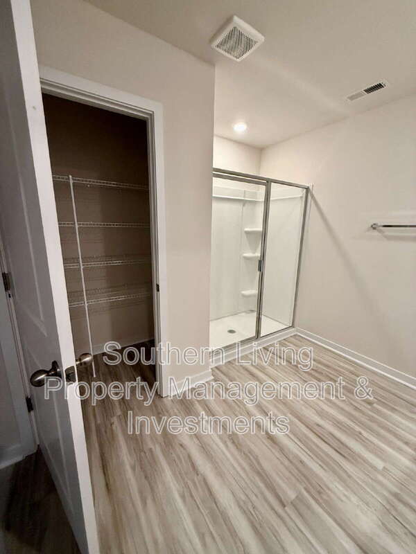 Building Photo - 12415 Lady Bell Dr