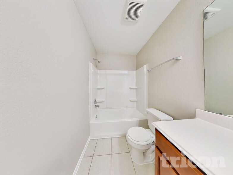 Building Photo - 624 Totem Trail Dr