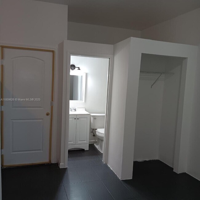Building Photo - 13376 SW 268th Ter