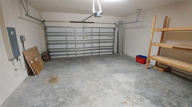 Building Photo - 7013 Island Queen Ct