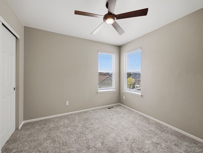 Building Photo - 2304 Winding Dr