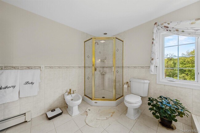 Building Photo - 20 Goshen Rd