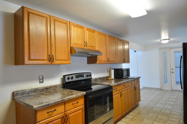 Building Photo - Stirling