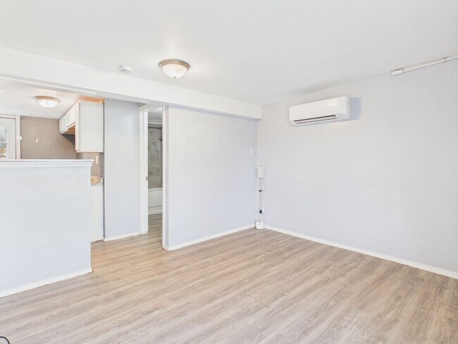 Building Photo - 2718 Duncan Dr