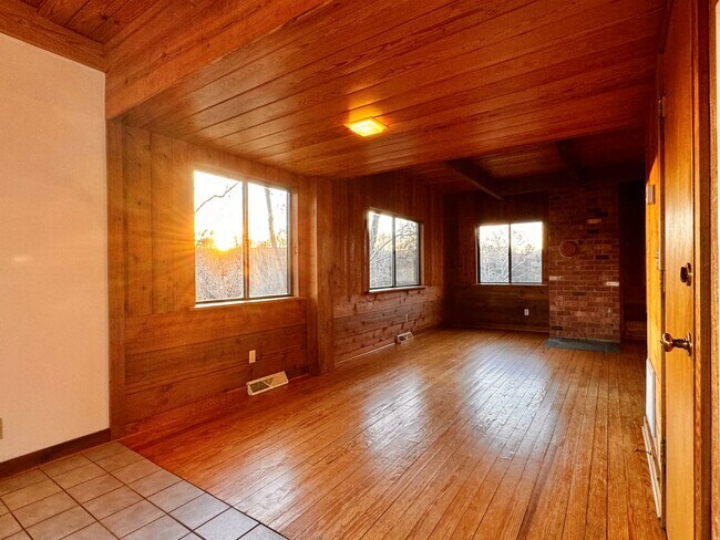 Building Photo - 2442 Red Hill Road