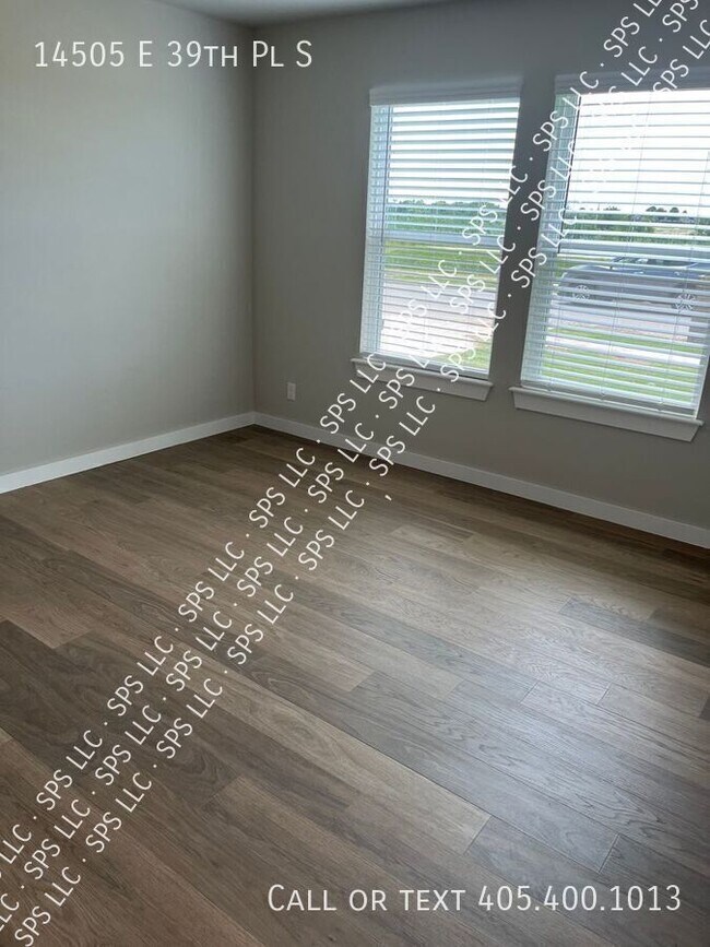 Building Photo - 14505 E 39th Pl S