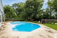 Building Photo - 1108 Rosewood Dr