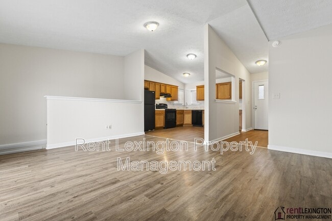 Building Photo - 208 Grayson Ct