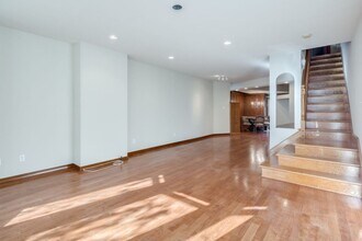 Building Photo - Spacious Three Bedroom Graduate Hospital Home w/ Roof Deck!