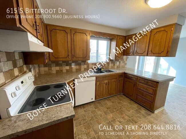 Building Photo - 615 Bitteroot Dr