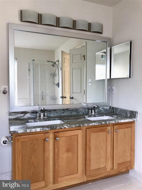 Building Photo - 1981 Logan Manor Dr