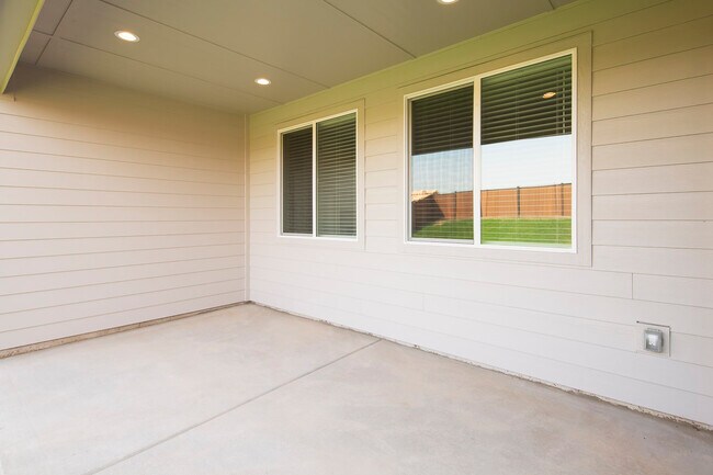 Building Photo - 3756 N Costa Madera Wy
