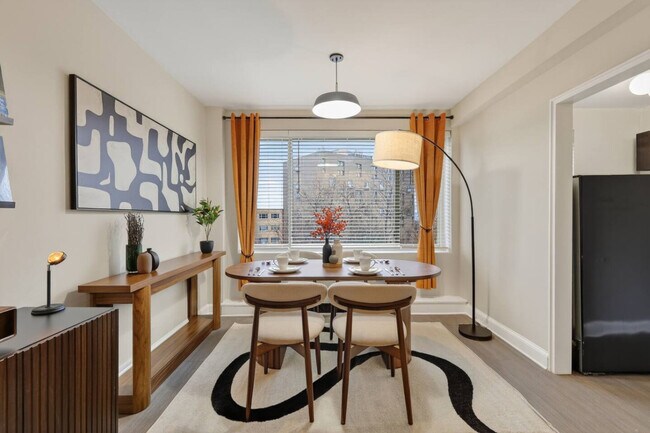 Building Photo - 1500 Arlington Blvd