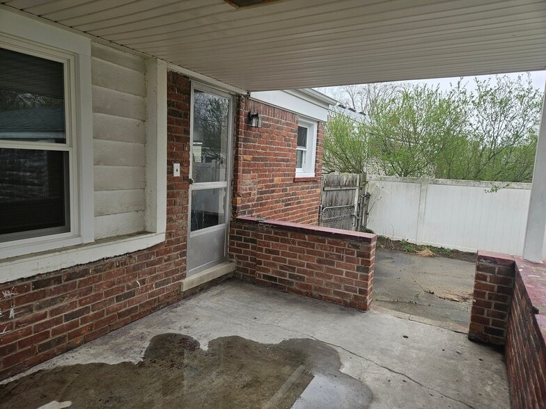 Building Photo - 29971 Brooklane St