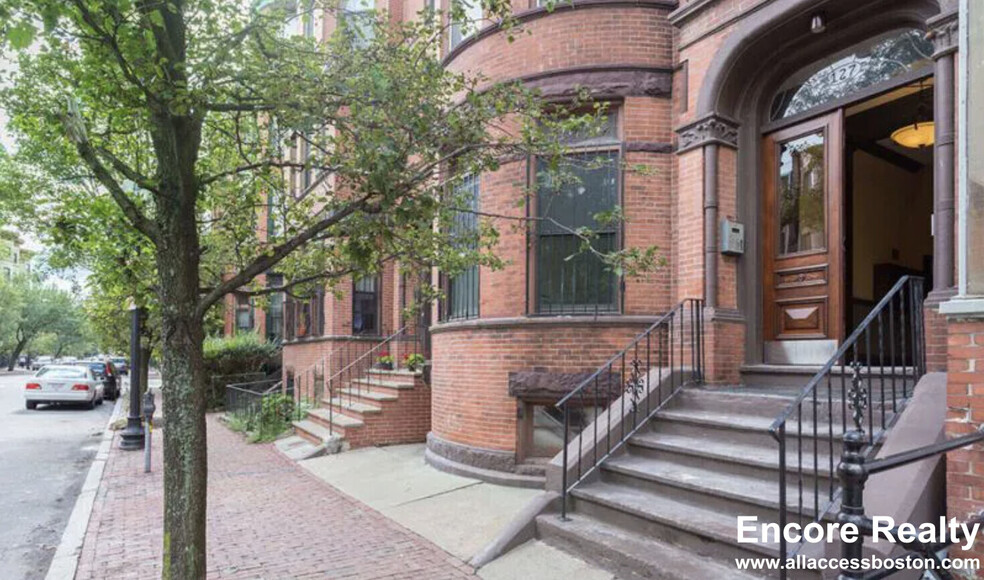 Building Photo - 131 Saint Botolph St