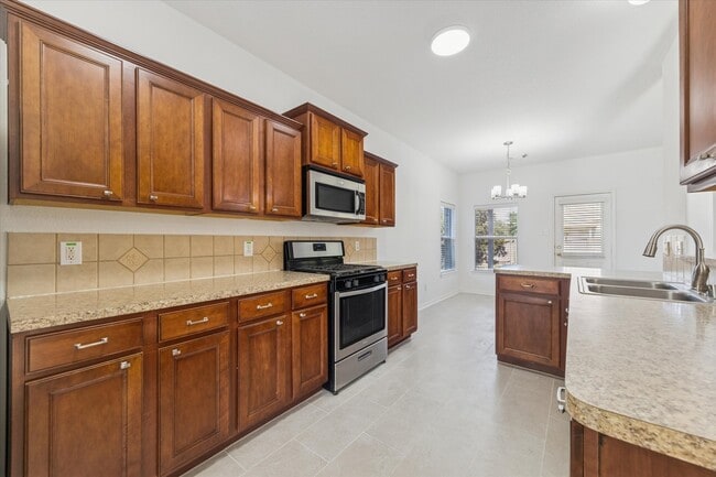 Building Photo - 25322 Sierra Woods Ln