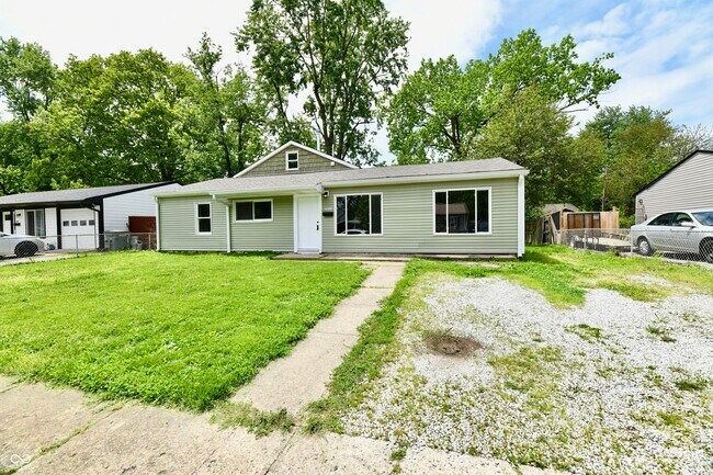 Building Photo - 3550 Eisenhower Dr
