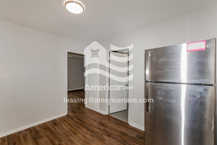 Building Photo - 6126 Windsor Dr