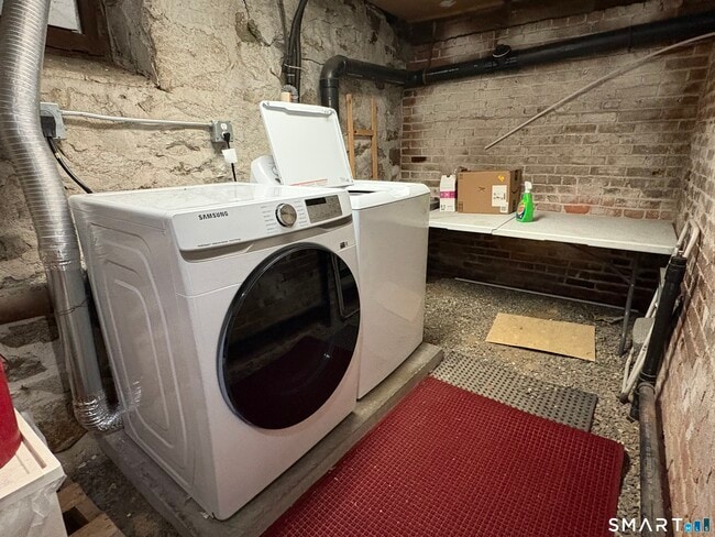 Building Photo - 29 Seaview Ave