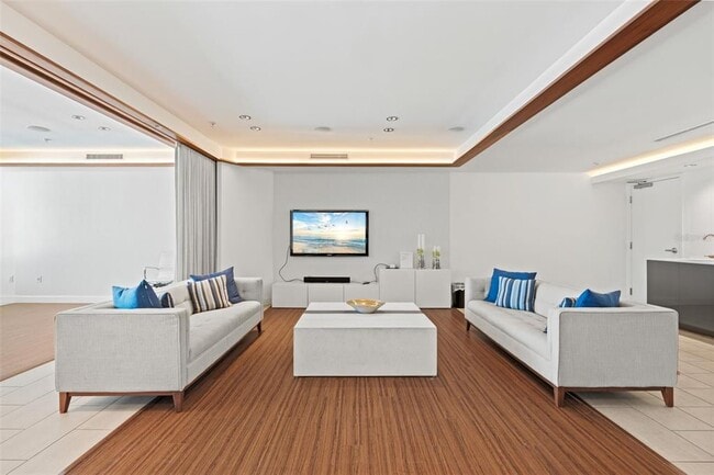 Building Photo - 1771 Ringling Blvd