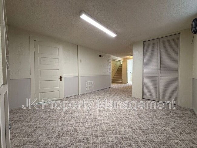 Building Photo - 2716 Central Ave