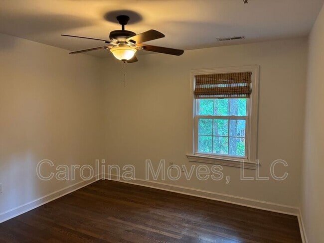 Building Photo - 710 Parkins Mill Rd