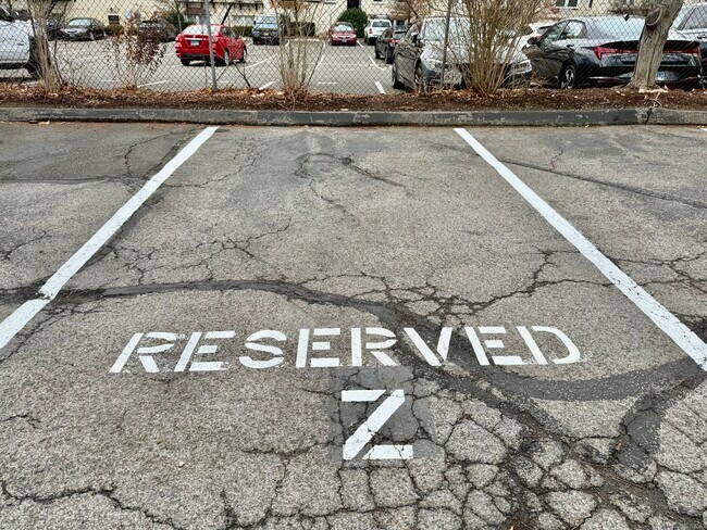 Building Photo - 1900 Summer St