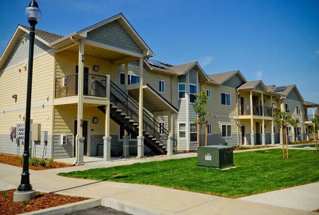 Building Photo - Orchard Village