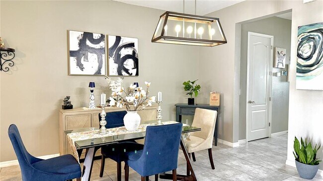 Building Photo - 9160 Olmo Ct