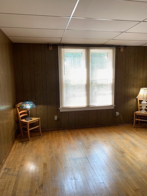 Master Bedroom - 2454 N Pierce St