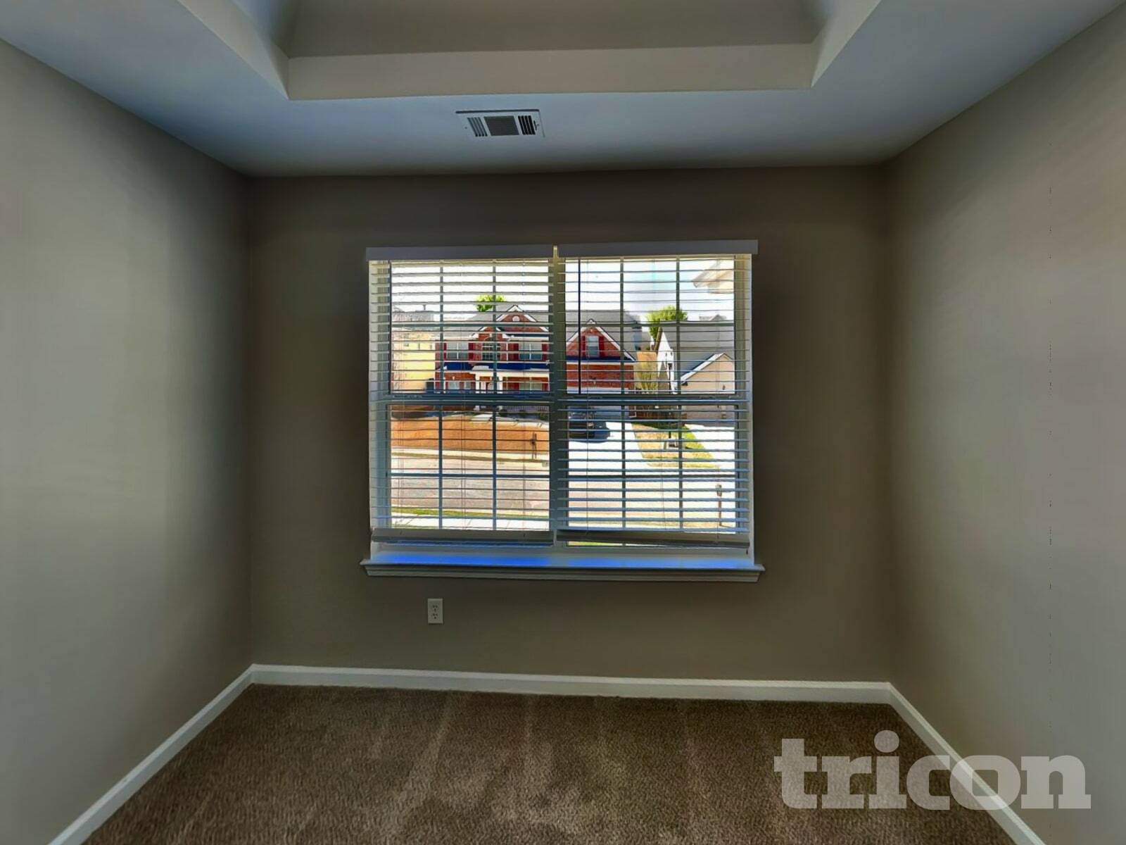 Building Photo - 684 Emporia Loop