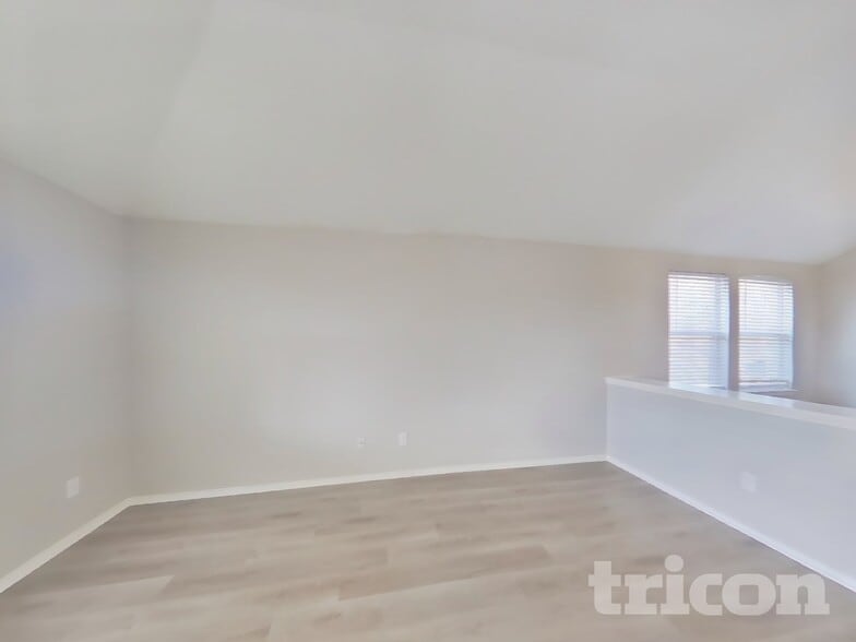 Building Photo - 421 Rowdy Dr