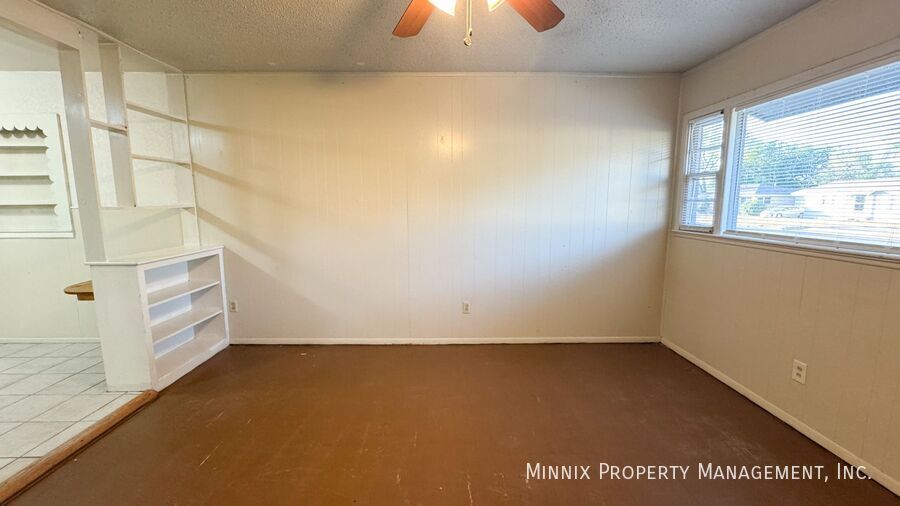 Building Photo - 4411 45th St