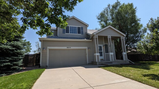 Primary Photo - LOVELY TWO STORY HOME IN THE RANGE AT SPRI...