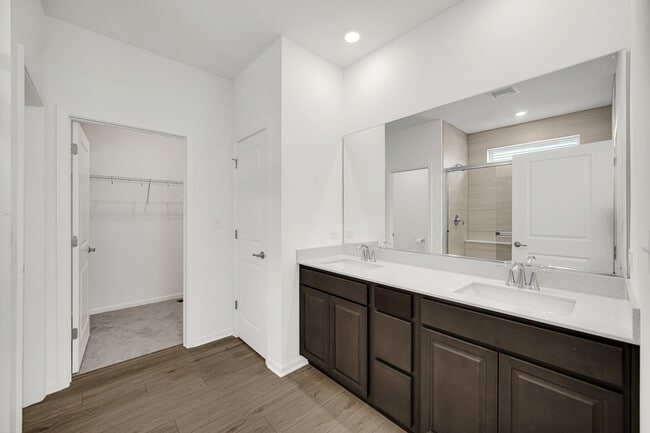 Building Photo - 14905 McCarthy Cir