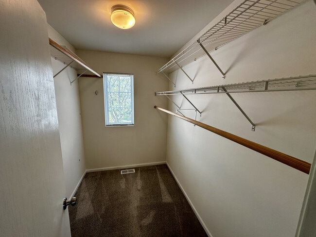 Building Photo - 24224 Leski Ln