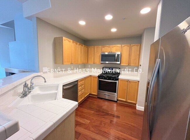 Building Photo - 2968 Claremore Ln
