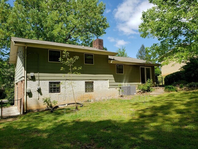 Building Photo - 218 Townsend Cir