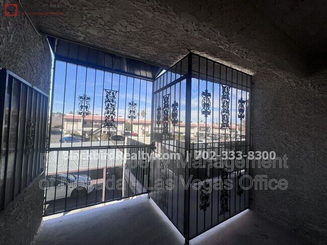 Building Photo - 1729 Jupiter Ct